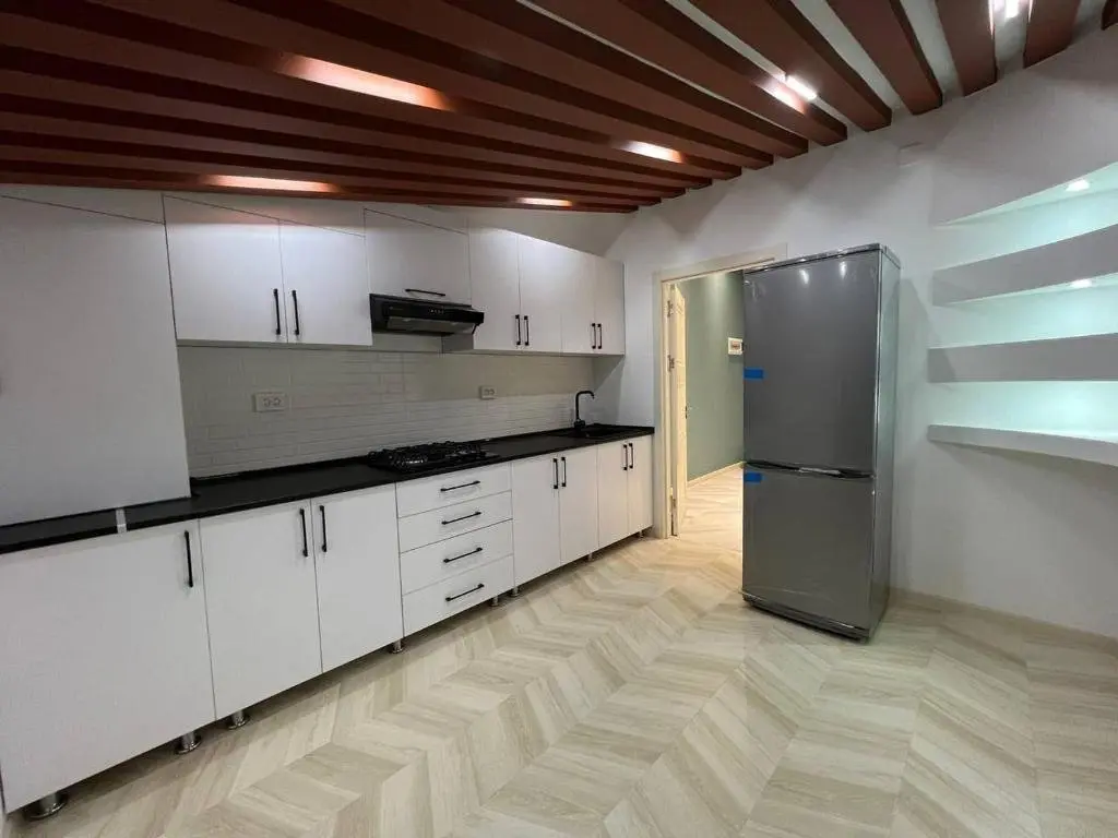 Самарканд: 2 bedroom apartment near Samarkand Train Station