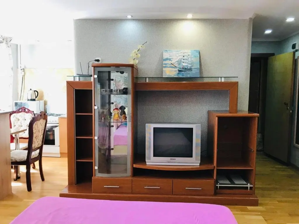 Караганда: Apartments in the city center