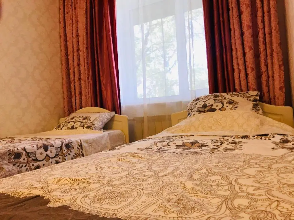 Караганда: Apartments in the city center