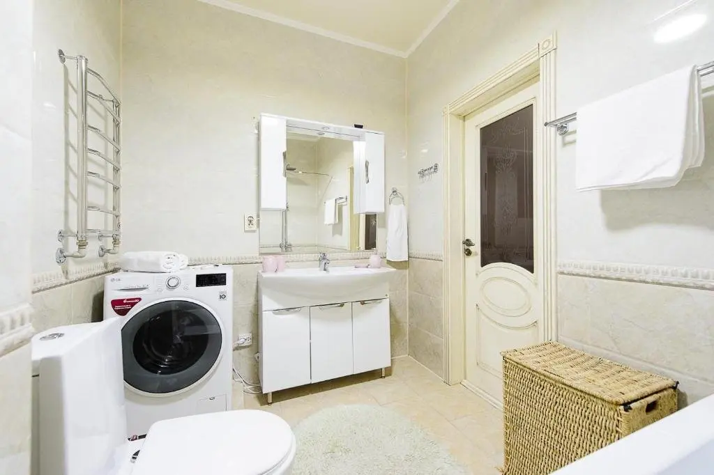 Алматы: Apartment In Komfort Gagarina 309