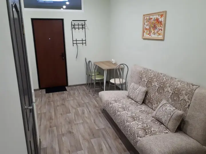 Курск: Aday Apartments (Эдэй Апартаменты) на улице Радищева 105
