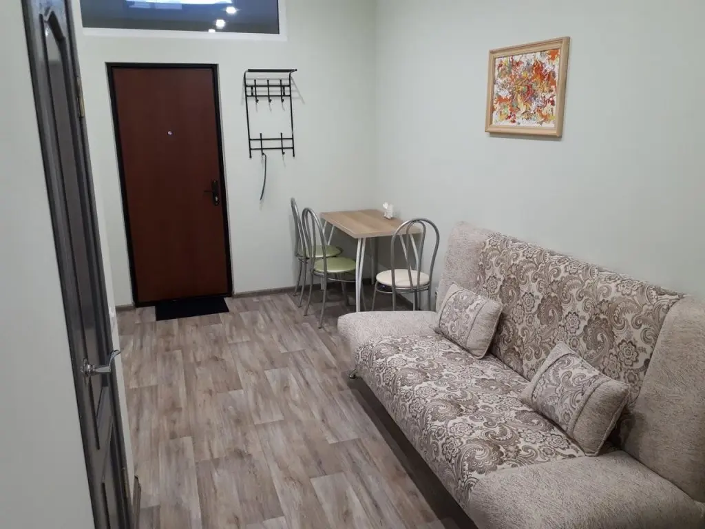 Курск: Aday Apartments (Эдэй Апартаменты) на улице Радищева 105