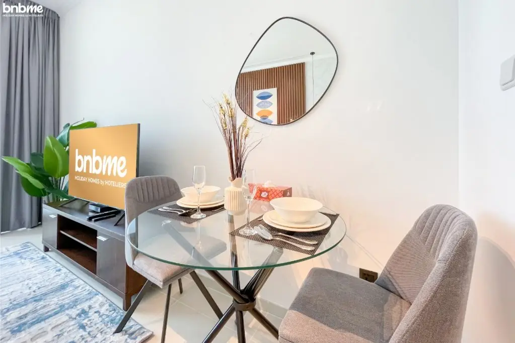 Дубай: Апартаменты bnbmehomes | Luxurious 'ST' Apt in DAMAC-2716