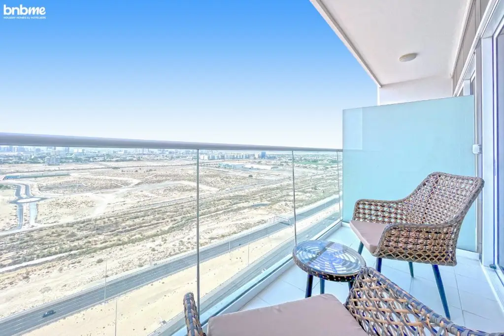 Дубай: Апартаменты bnbmehomes | Luxurious 'ST' Apt in DAMAC-2716