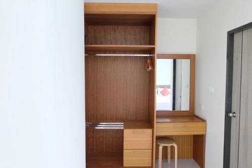 Тхаланг: Dos S House