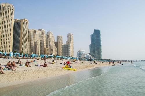 Дубай: LUX Holiday Home Dubai Marina JBR - Silverene Towers