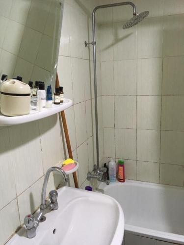 Каир: Al Rehab Apartment. with Private Garden