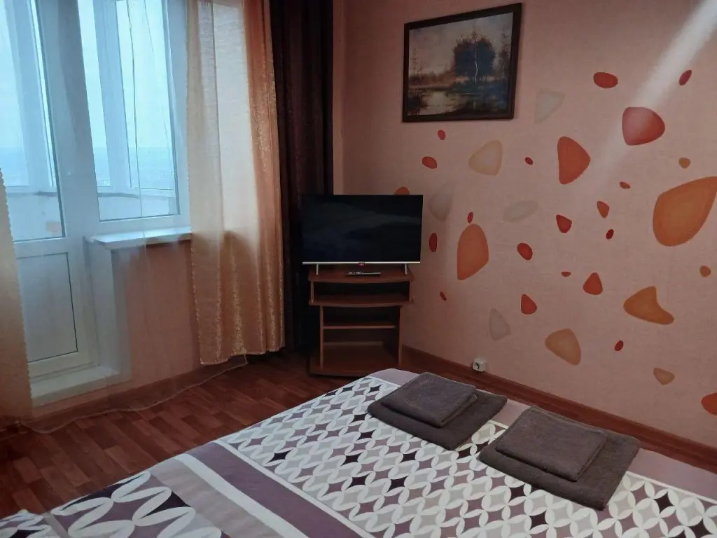 Курск: Aday Apartments (Эдэй Апартаменты) на проспекте Победы 46