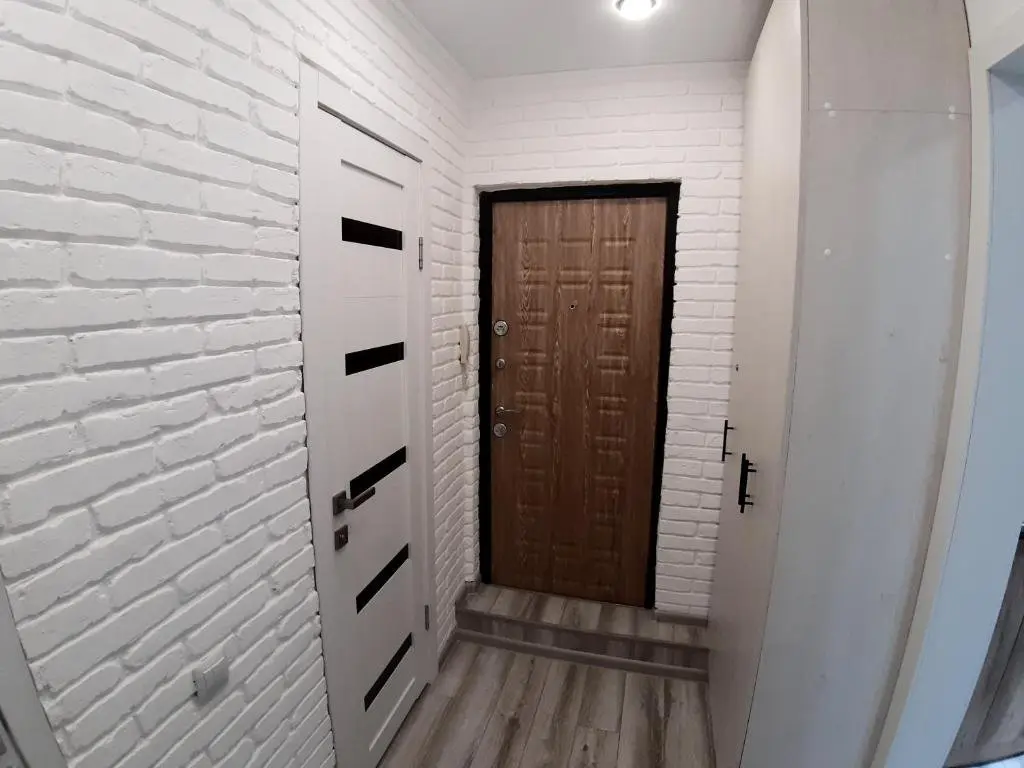 Павлодар: Apartment lux Tolstogo 90. Апартаменты люкс Толстого 90