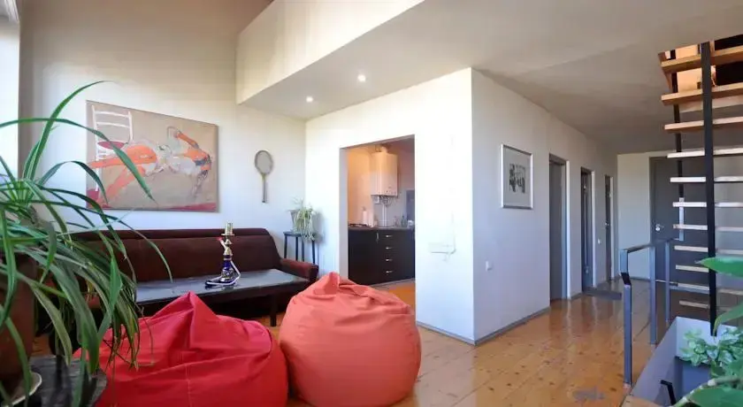 Тбилиси: Guest House Art Family