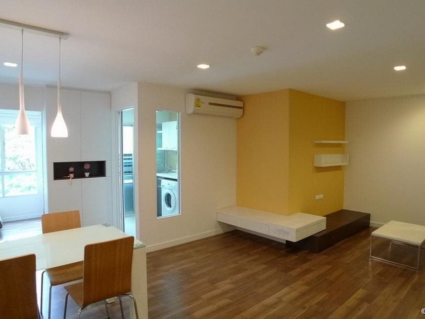 Бангкок: The Room Sukhumvit 79