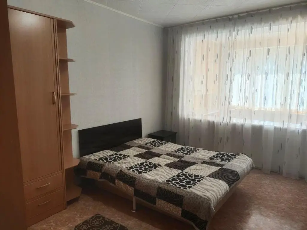 Актау: 2х комнатная кв., 11 мкр., 2 этаж