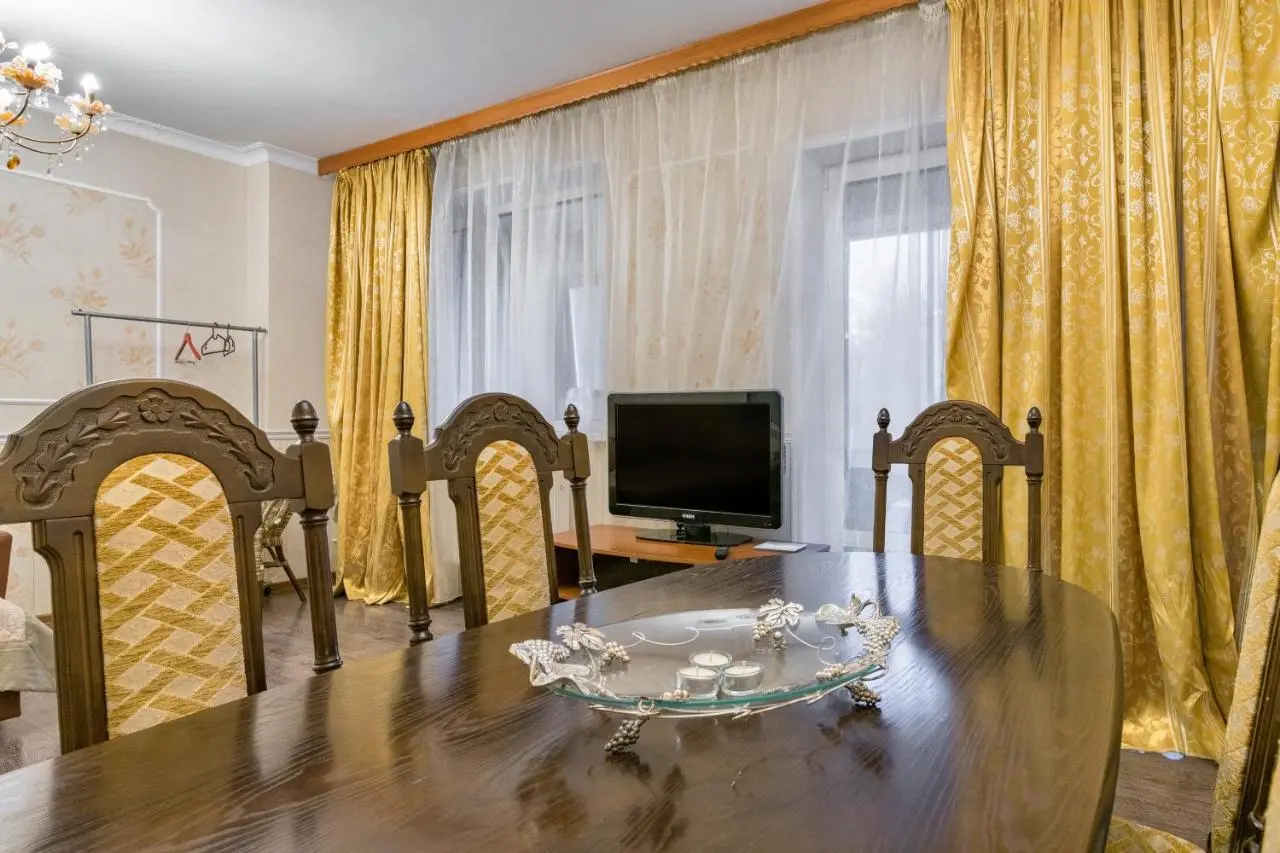 Санкт-Петербург: Sutki Rent у Невы