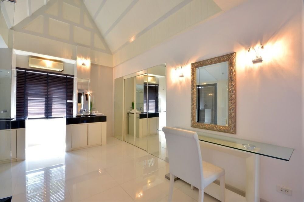 На Чом Тхиан: Luxury 5 Stars Beach Villa 6 Beds