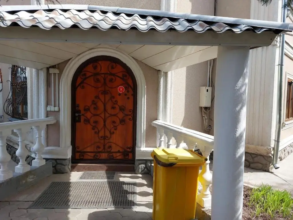 Алматы: Almaty Assem Hostel Dostyk