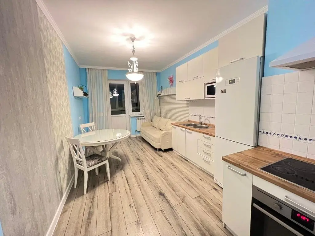 Алматы: Tole bi Tay apartment 1 room near MEGA Alma Ata