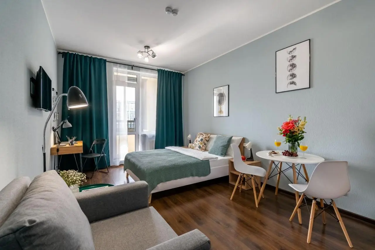 Санкт-Петербург: Emerald Apartments Lesnaya station