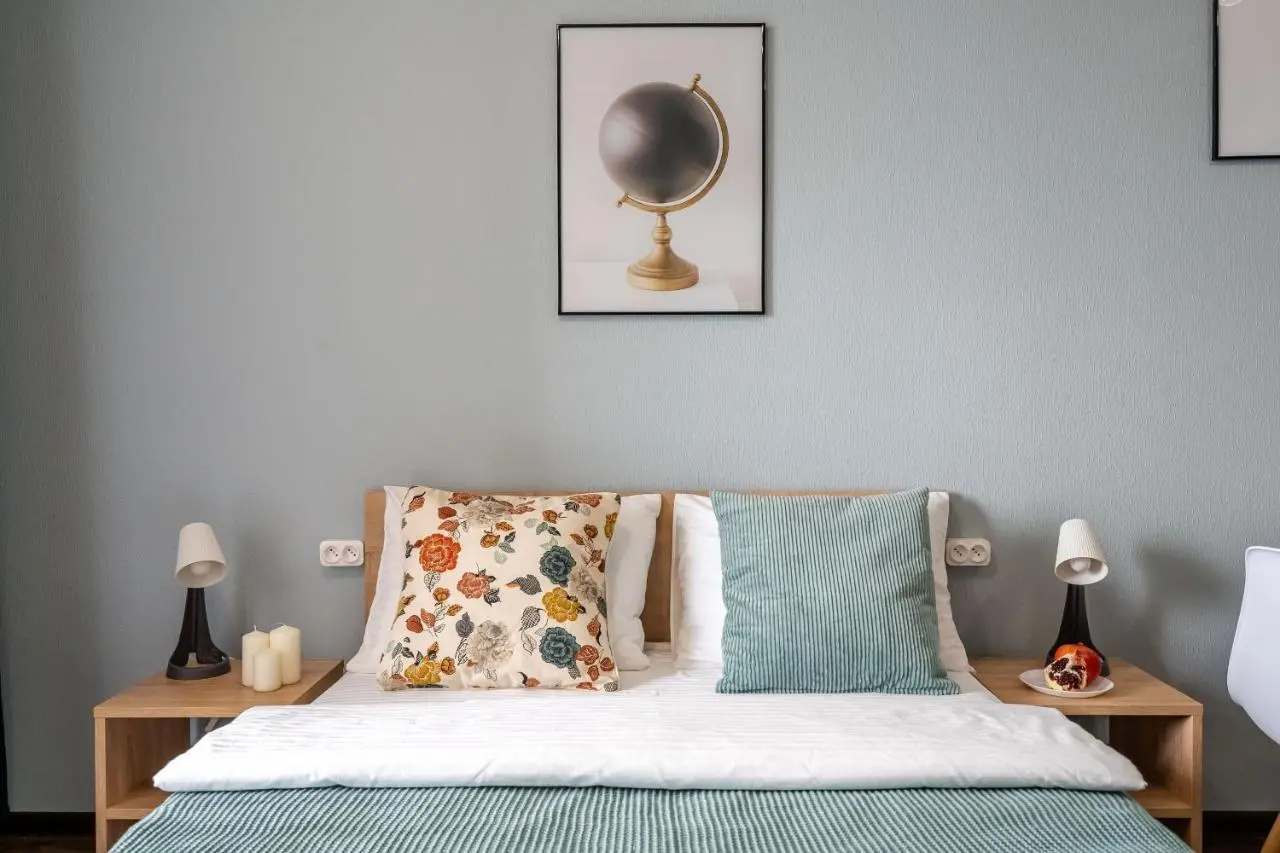 Санкт-Петербург: Emerald Apartments Lesnaya station