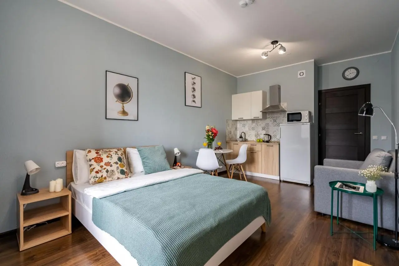 Санкт-Петербург: Emerald Apartments Lesnaya station
