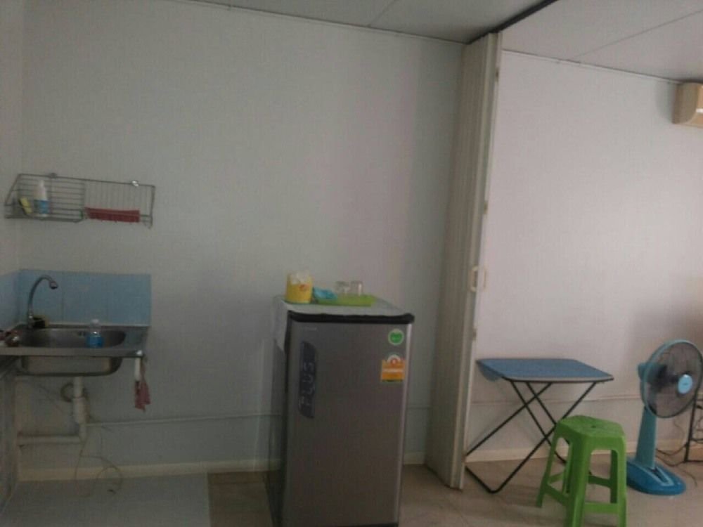 Паккрет: Muangthong For Rent