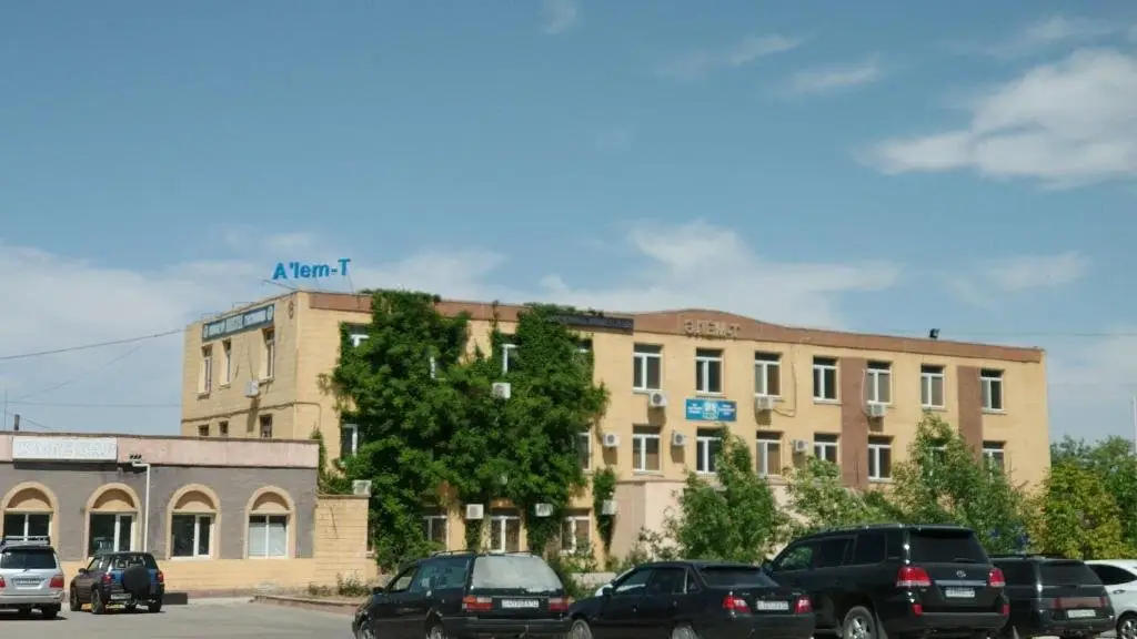 Актау: Elem T