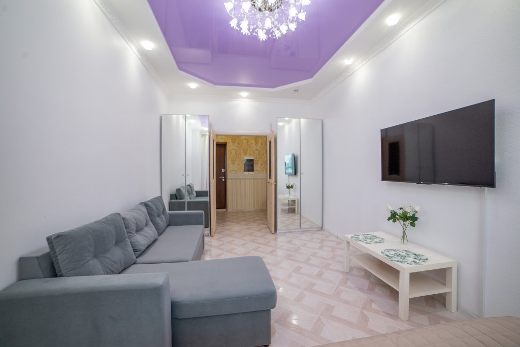 Екатеринбург: Апартаменты BeGuest ЖК Аристократ