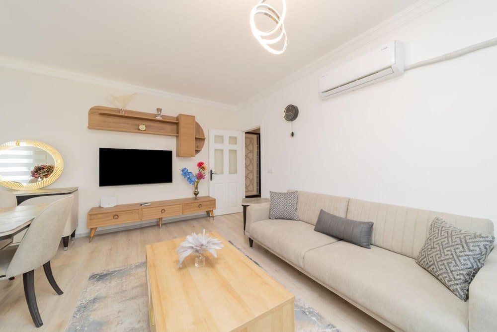 Анталья: Gorgeous Flat With Mountain View in Antalya