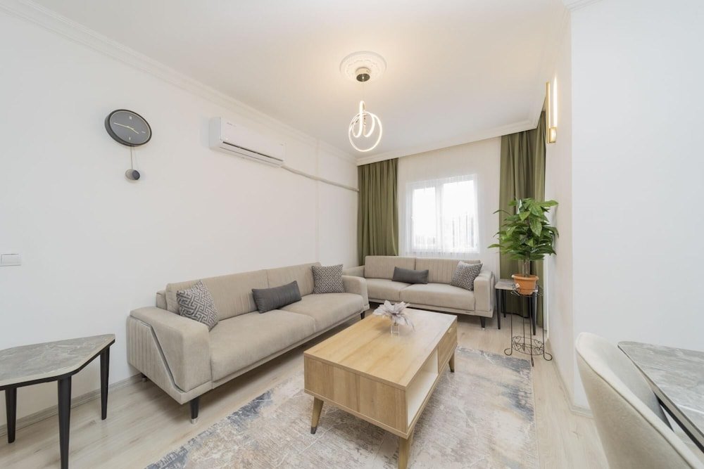Анталья: Gorgeous Flat With Mountain View in Antalya