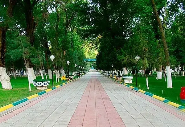 Чирчик: "Бустон"