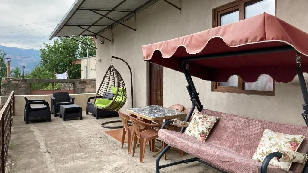 Сисиан: Syunyats guest house