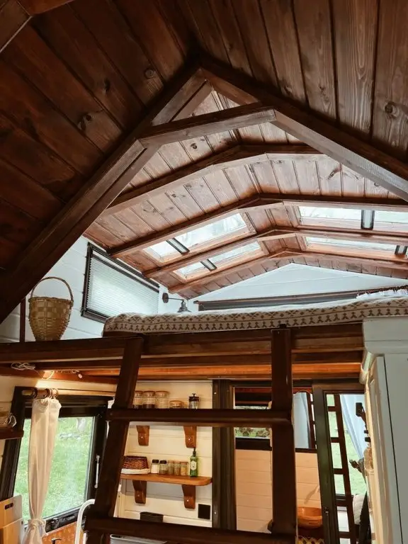 Чамлыхемшин: Moçkar House