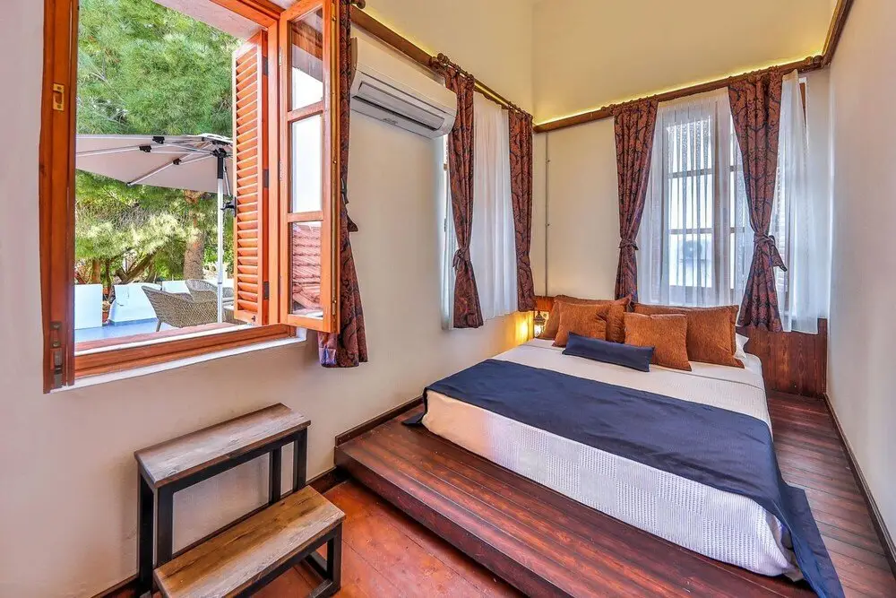 Каш: Elegant Studio Flat With Terrace in Antalya Kas
