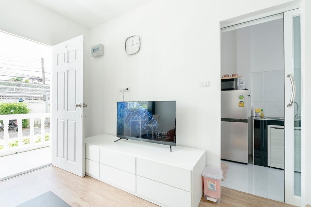 Муанг: Charming Studio Suite - Private Washer