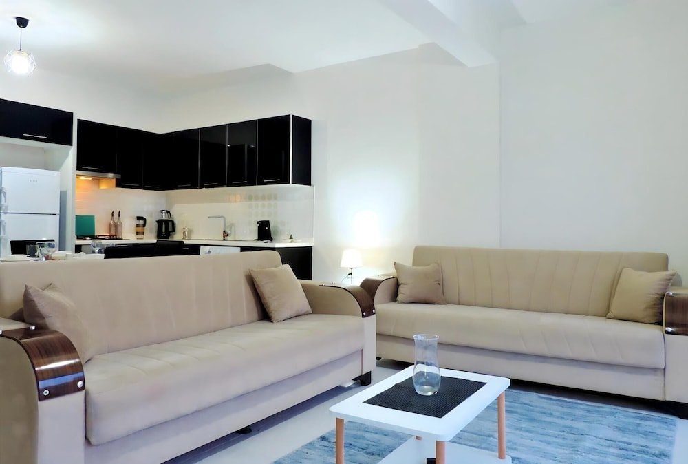 Белек: Chic Duplex House With Shared Pool In Antalya