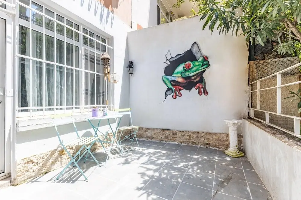 Стамбул: Comfortable House With a Cute Backyard in Kadikoy