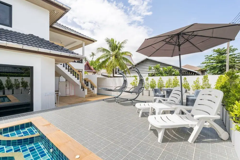 Кату: Chonlada Pool Access 2 BR Bungalow