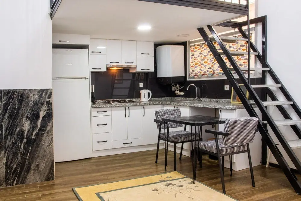 Измир: Central Loft Flat 50 m to Seashore in Izmir