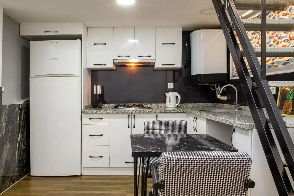 Измир: Central Loft Flat 50 m to Seashore in Izmir