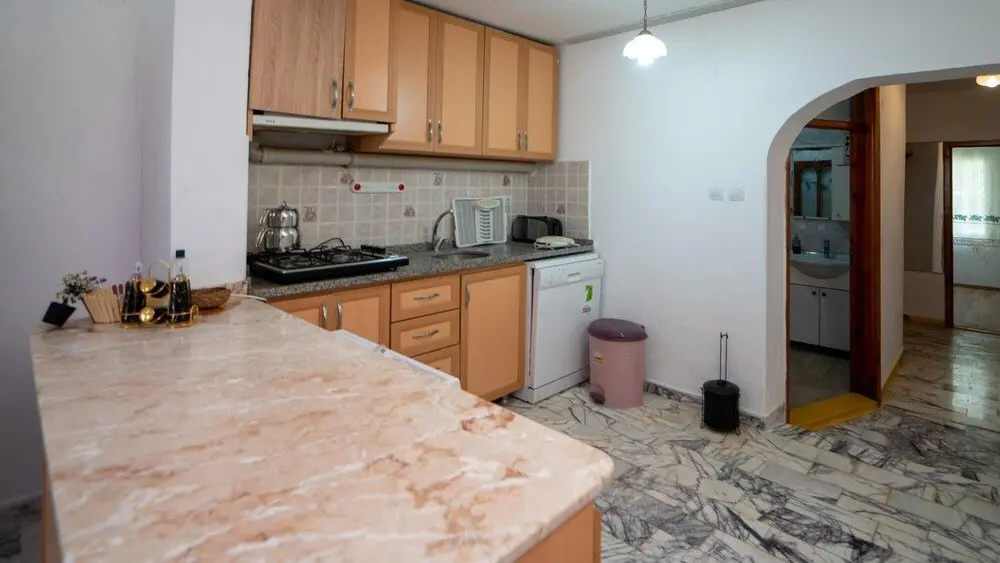 Фетхие: Cozy Flat With Balcony 1 min to Beach in Fethiye