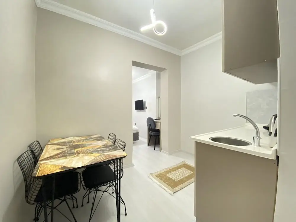 Стамбул: Chic Studio 1 min to Trump Mall and Metro in Sisli