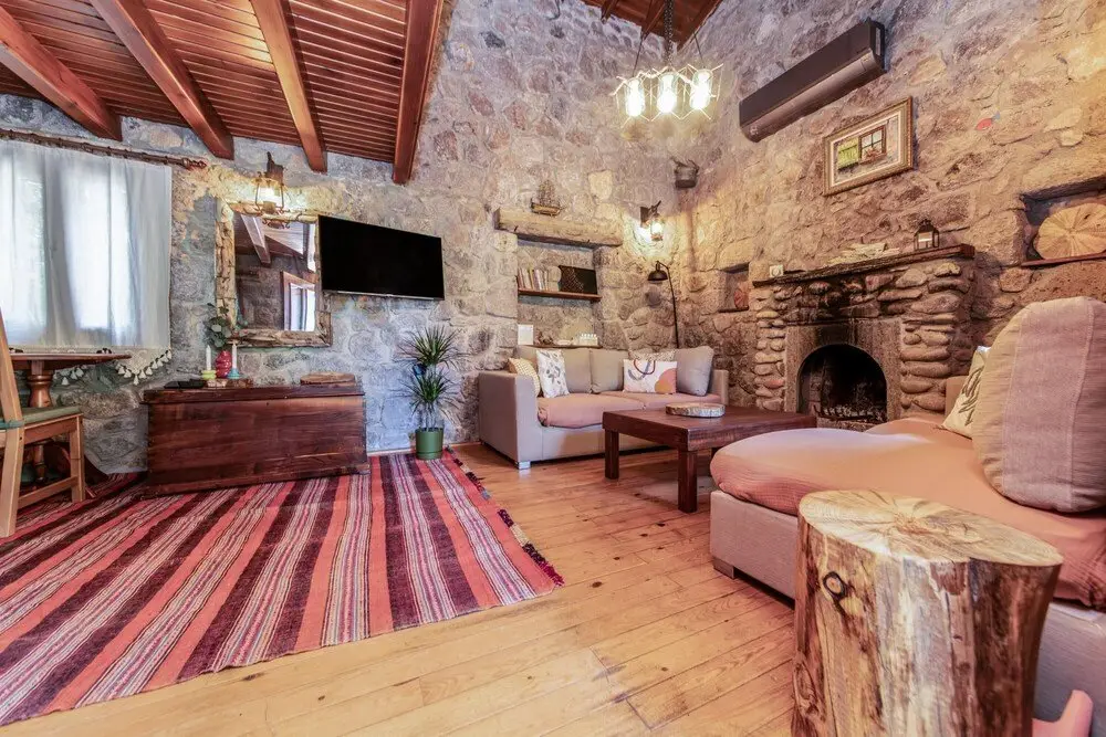 Битез: Chic Villa w Fireplace 3 min to Beach in Bodrum