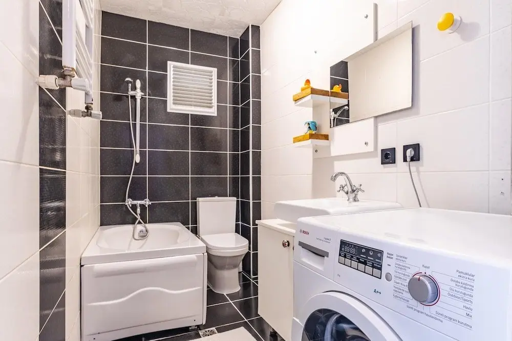Стамбул: Flat w Garden 10 min to Bull Statue in Kadikoy