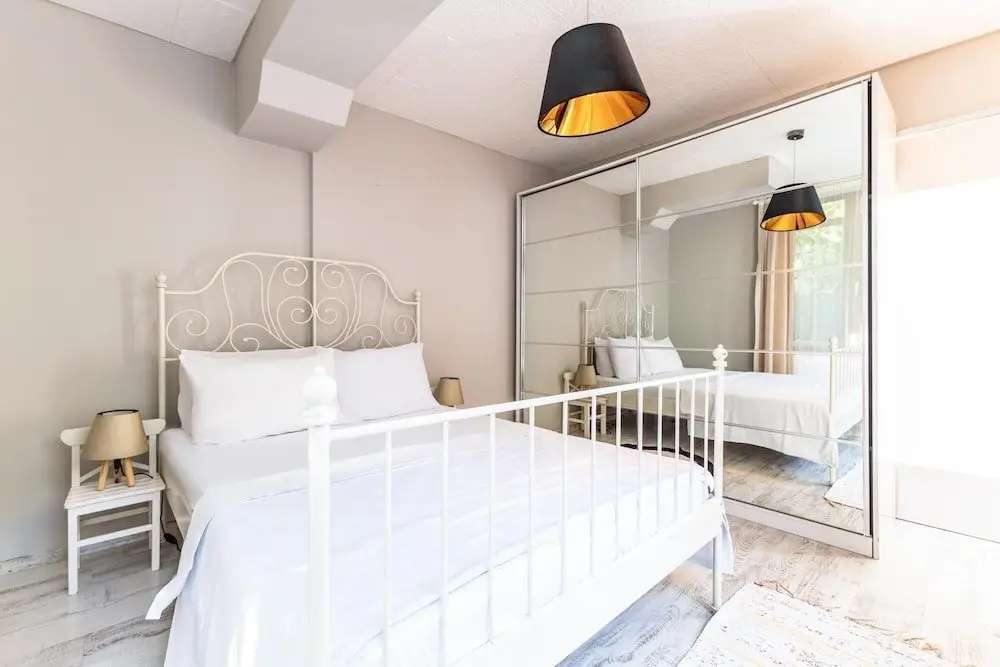 Стамбул: Flat w Garden 10 min to Bull Statue in Kadikoy