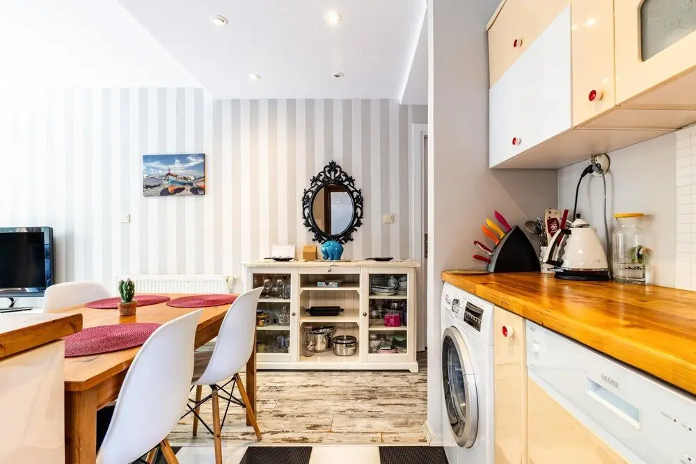 Стамбул: Flat w Garden 10 min to Bull Statue in Kadikoy