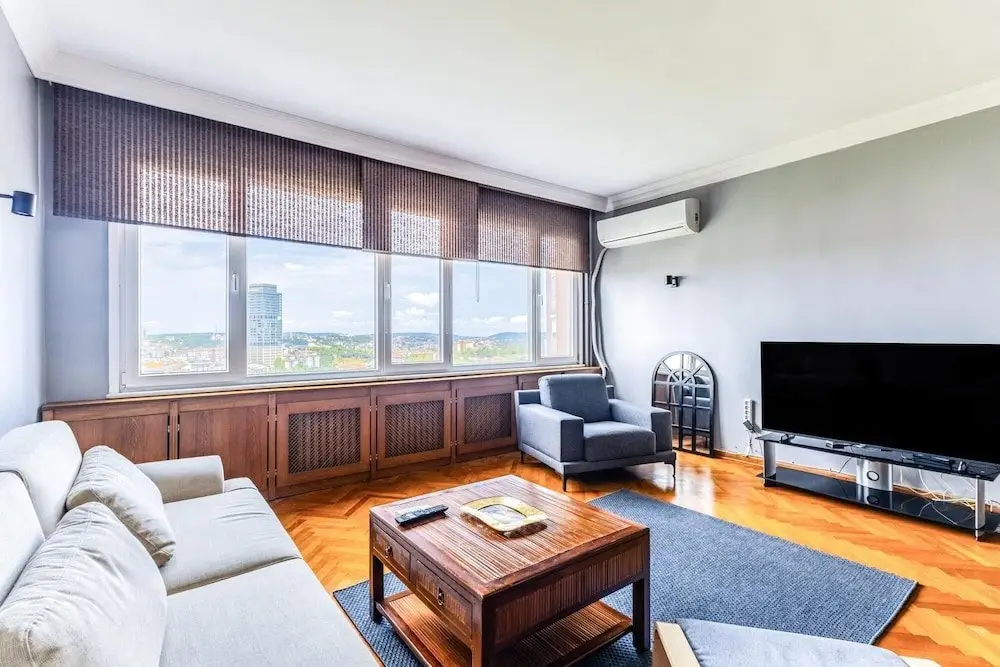Стамбул: Chic Flat w Balcony 10 min to Zorlu Center