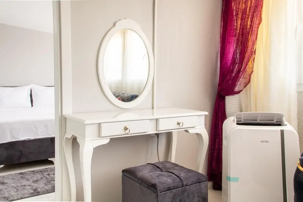 Урла: Compact Flat 10 min to Sea and City Center in Urla