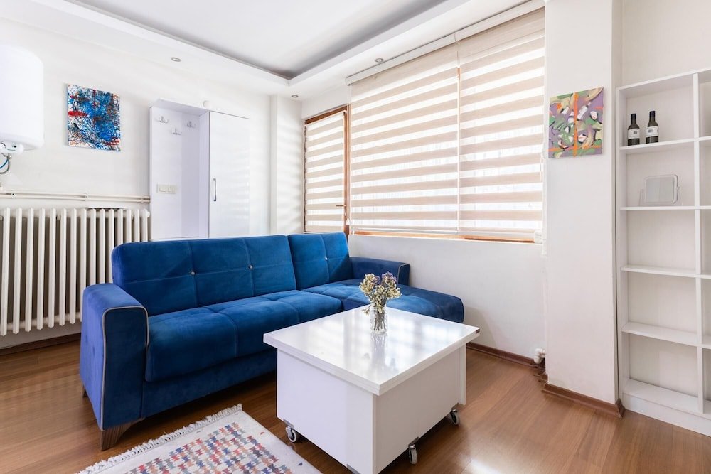 Convenient Flat 15 min to Bagdat Avenue — фото 1