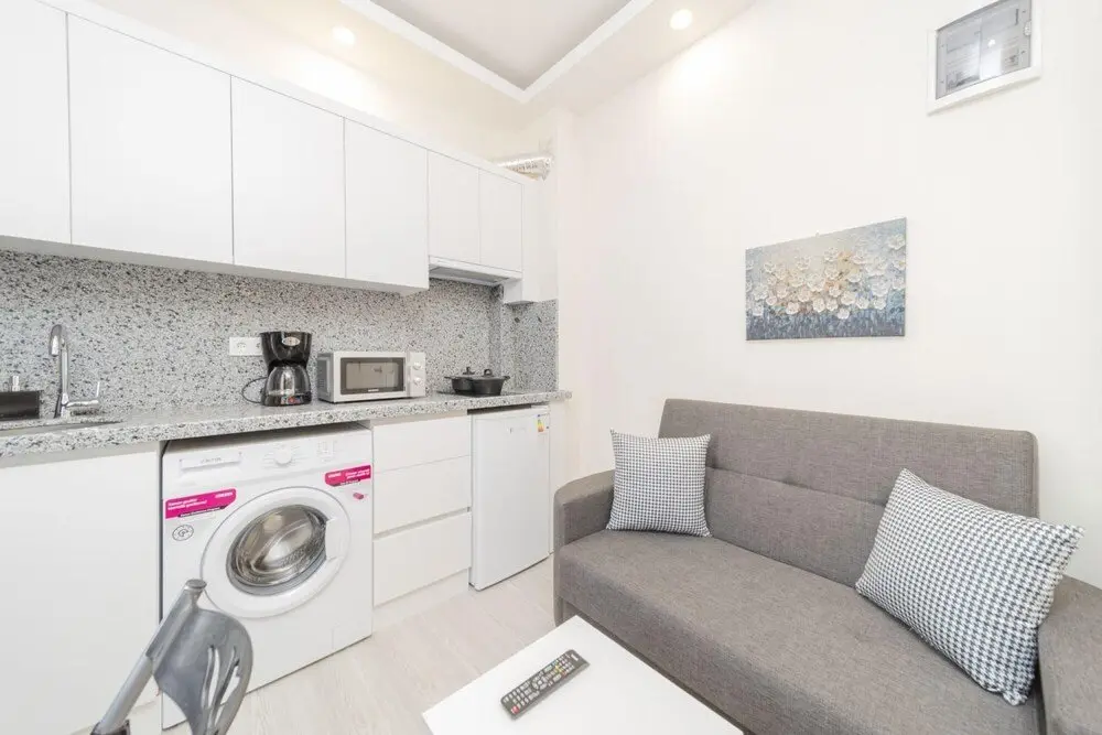 Анталья: Cozy Flat w Balcony 10 min to Mermerli Beach