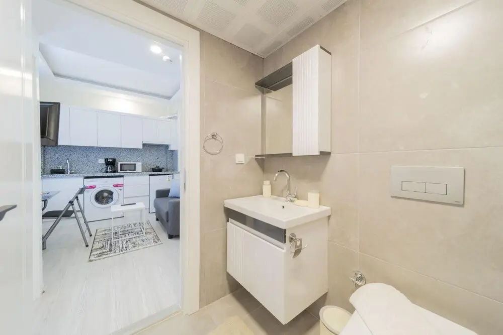 Анталья: Cozy Flat w Balcony 10 min to Mermerli Beach