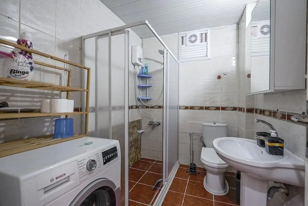 Анталья: Cozy Flat w Balcony 10 min to Beach in Antalya